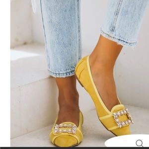 chase + chloe flats | yellow | size 7.5